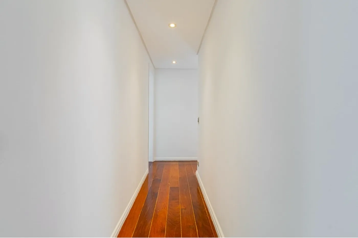 JPI 1579 Apto 601081007-113 - REMAX Lepex Exclusividades