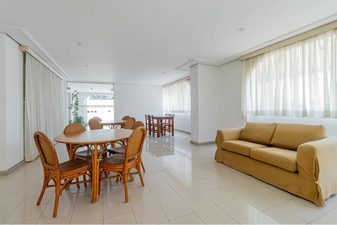 JPI 1579 Apto 601081007-113 - REMAX Lepex Exclusividades