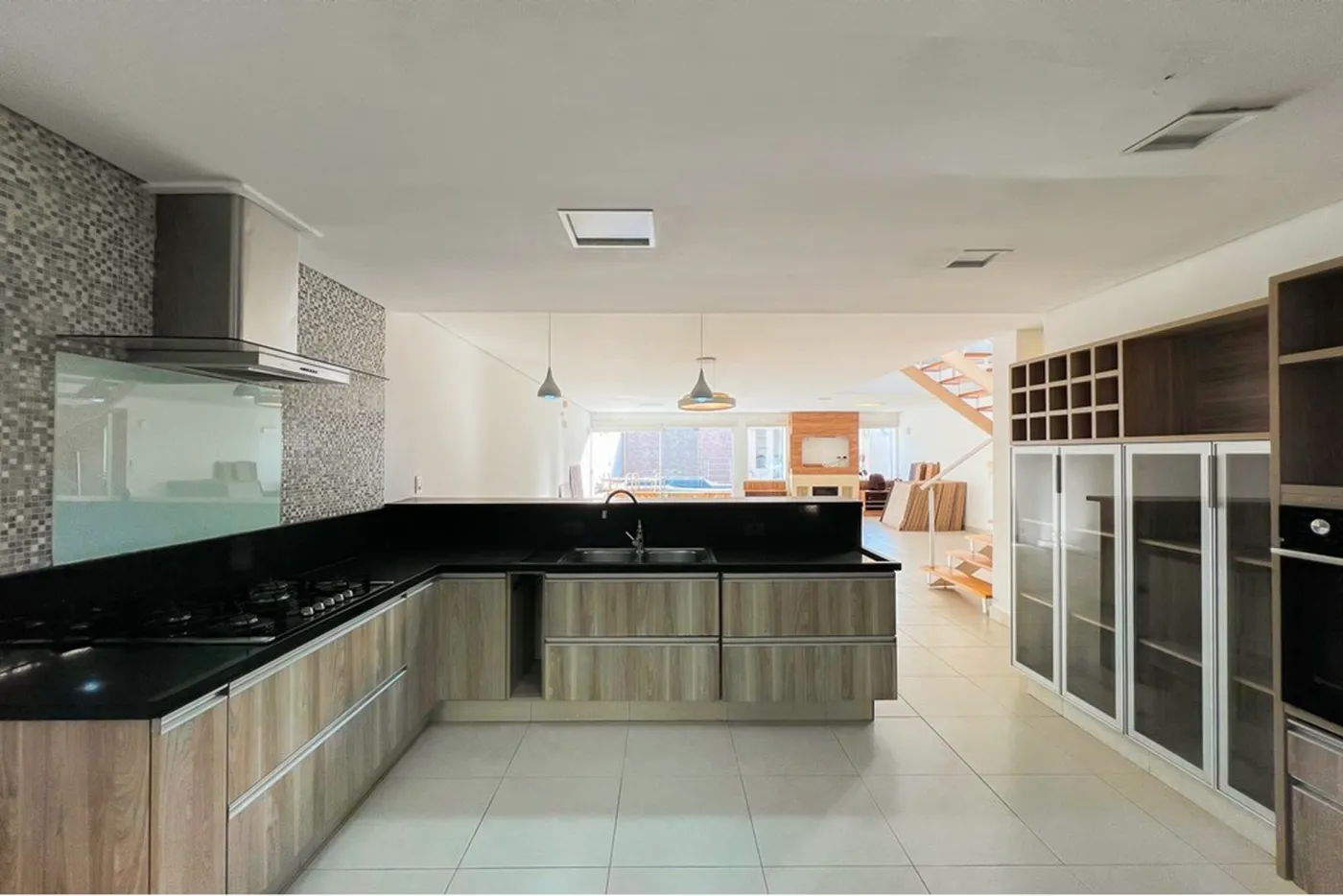 MDH 343 601401007-62 - REMAX Paradisus Exclusividades