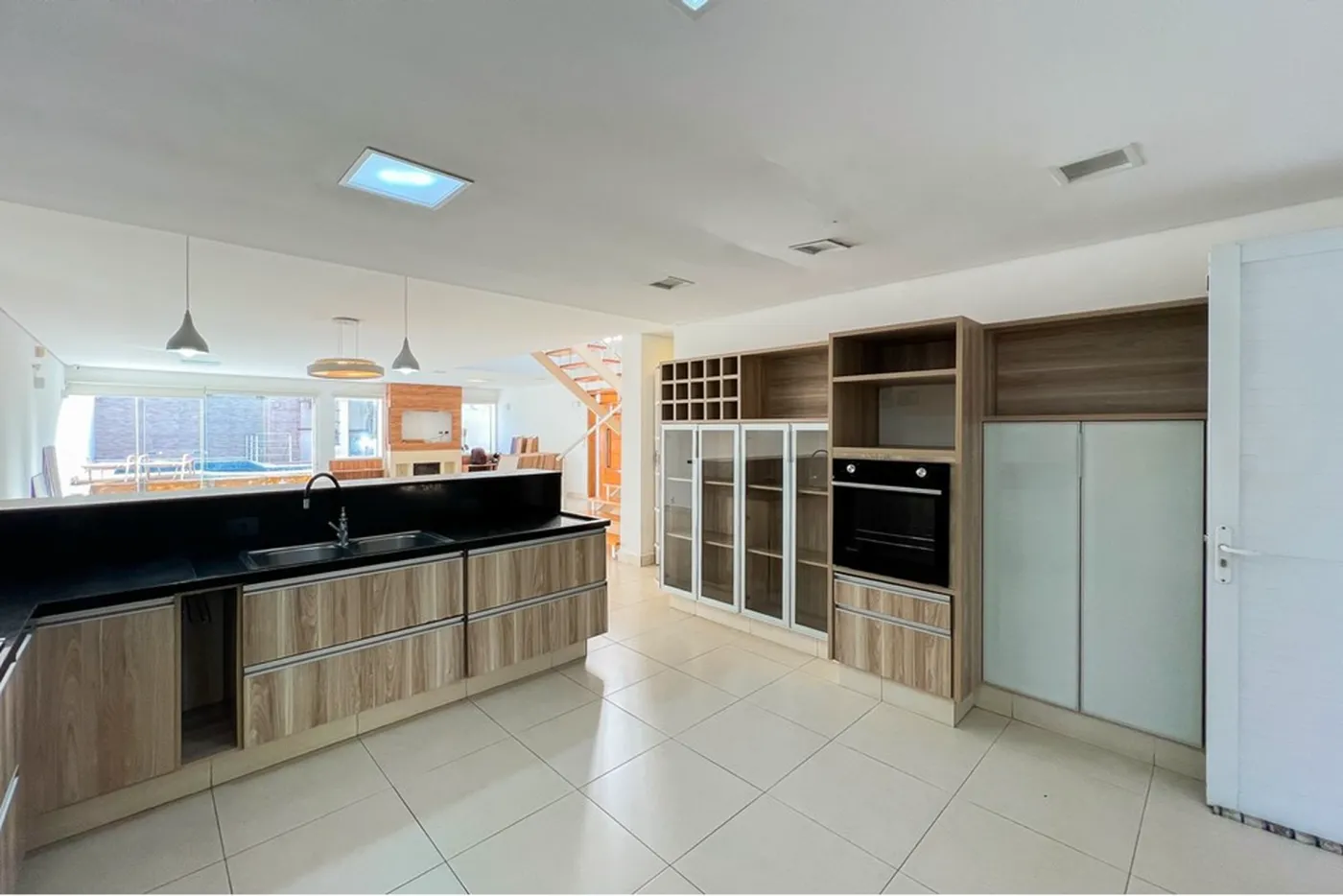 MDH 343 601401007-62 - REMAX Paradisus Exclusividades