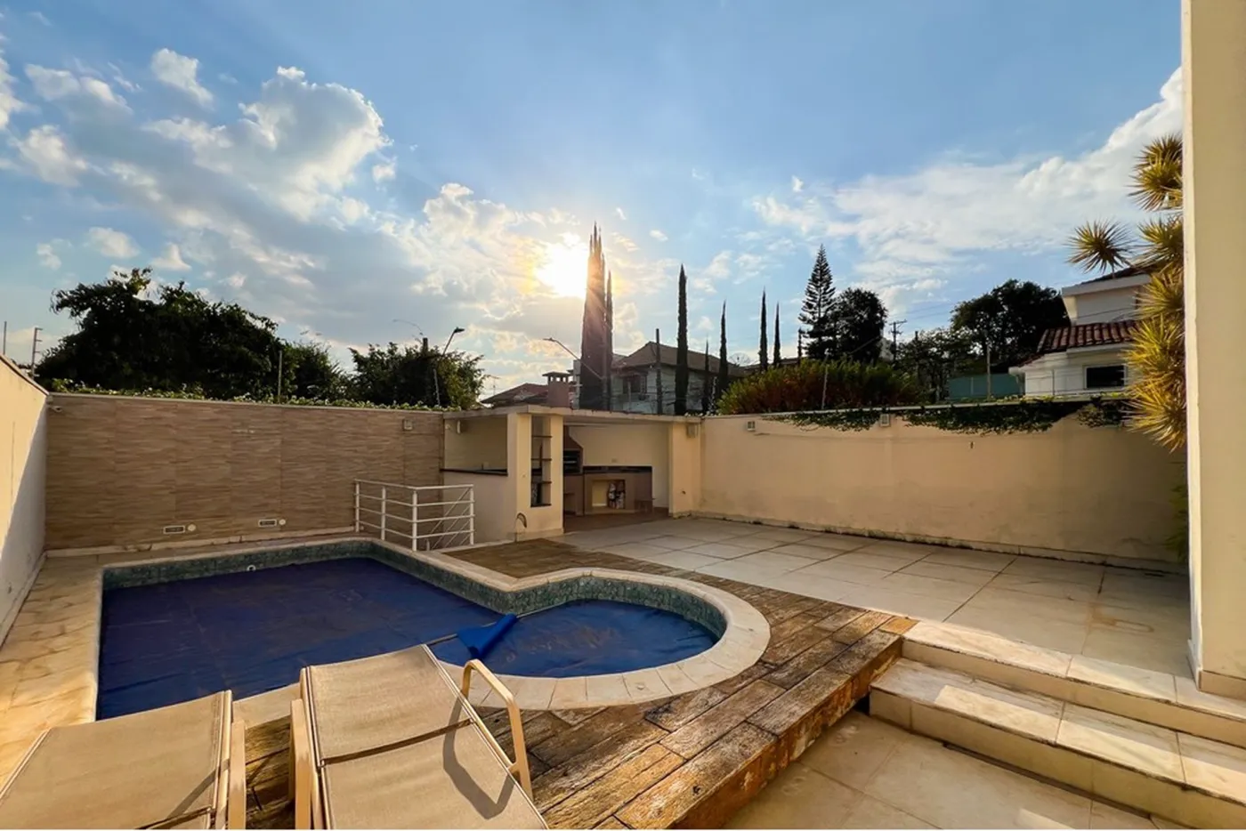 MDH 343 601401007-62 - REMAX Paradisus Exclusividades
