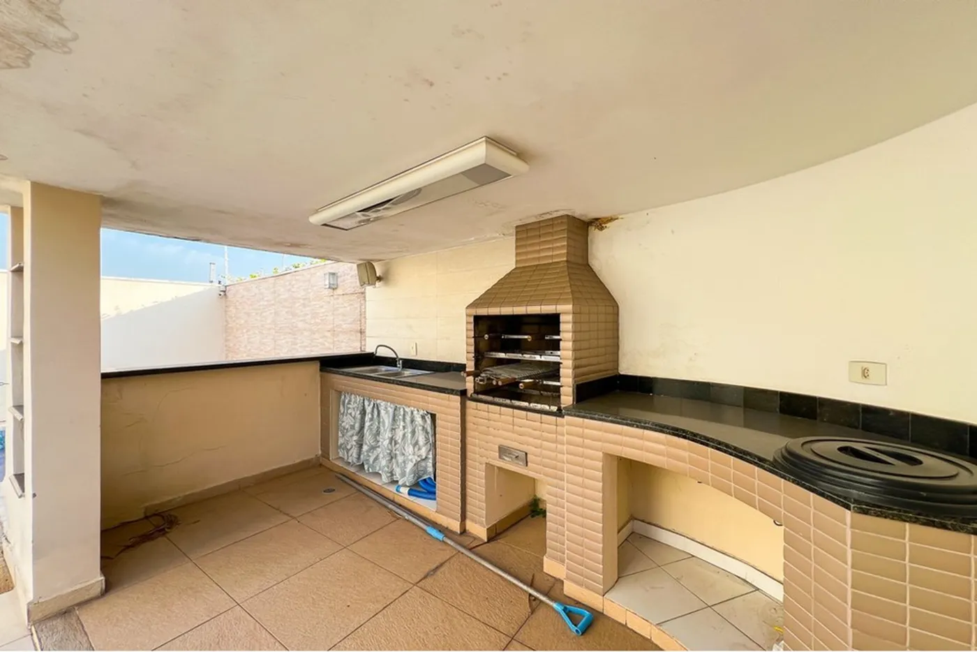 MDH 343 601401007-62 - REMAX Paradisus Exclusividades