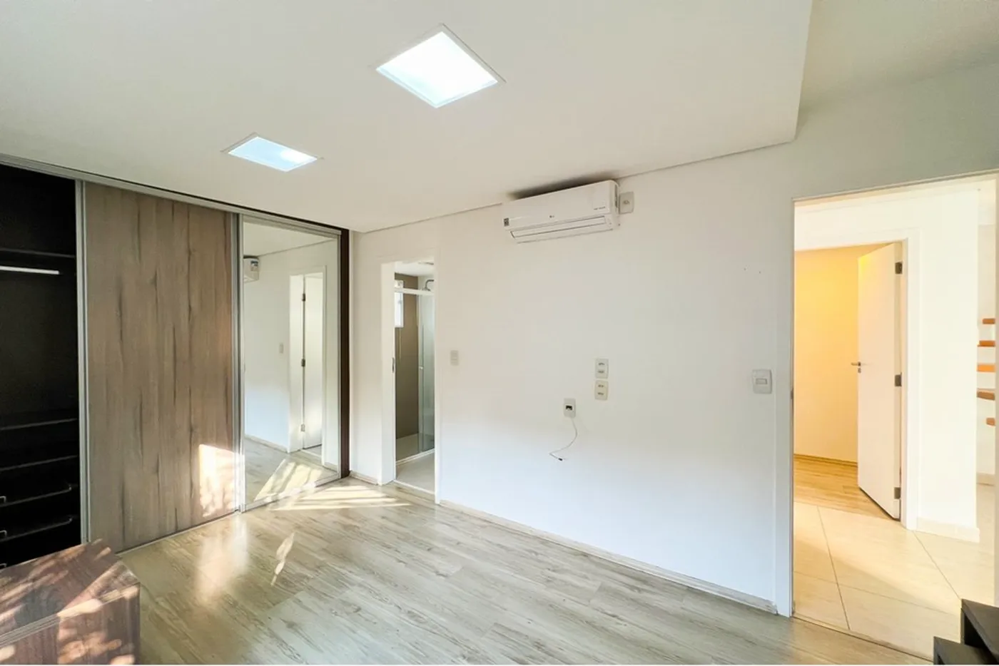 MDH 343 601401007-62 - REMAX Paradisus Exclusividades