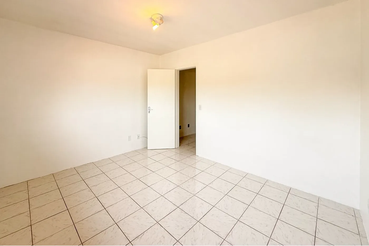 FBDM 300 Casa 612651052-78 - REMAX Pillares Exclusividades