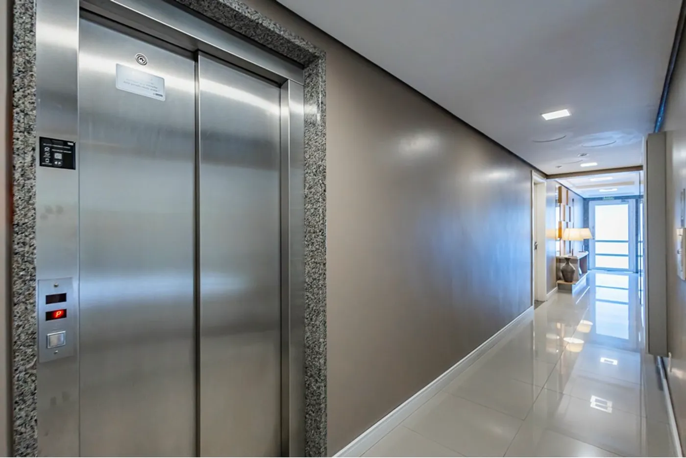HCF 709 Apto 612521081-1 - REMAX Place Exclusividades