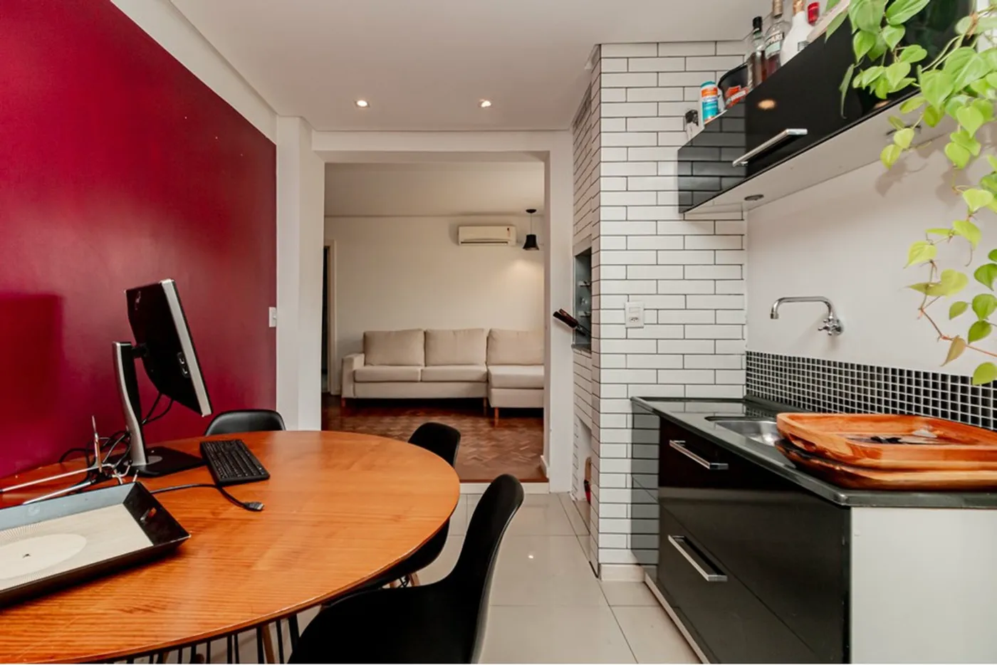 JPDAMDM 1083 Apto 612491040-12 - REMAX Trend Exclusividades