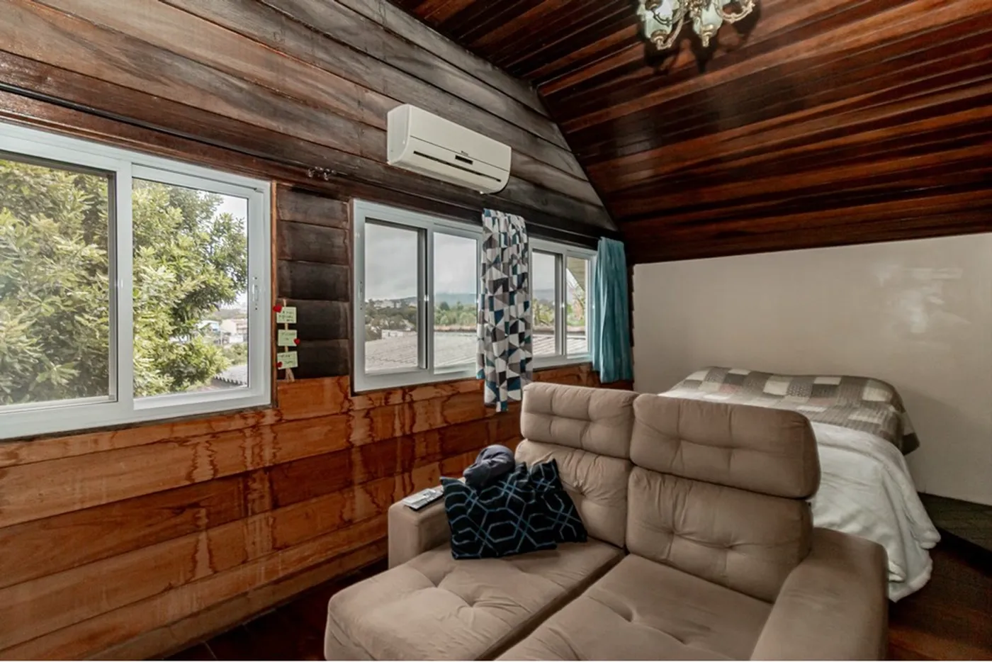 JIAB 532 Casa 612491040-14 - REMAX Trend Exclusividades