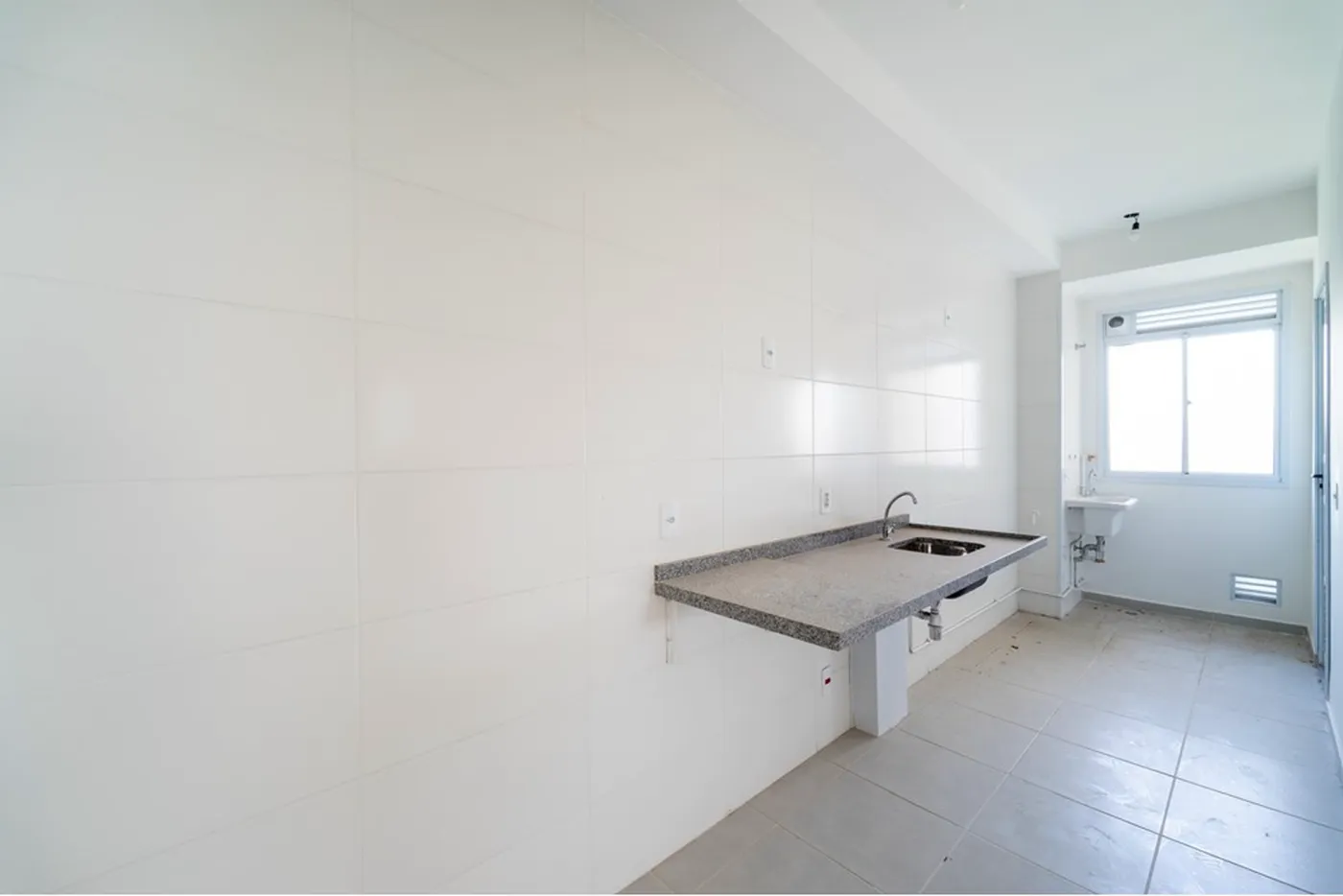 MRP 760 Apto 690591032-118 - REMAX Máxima Exclusividades