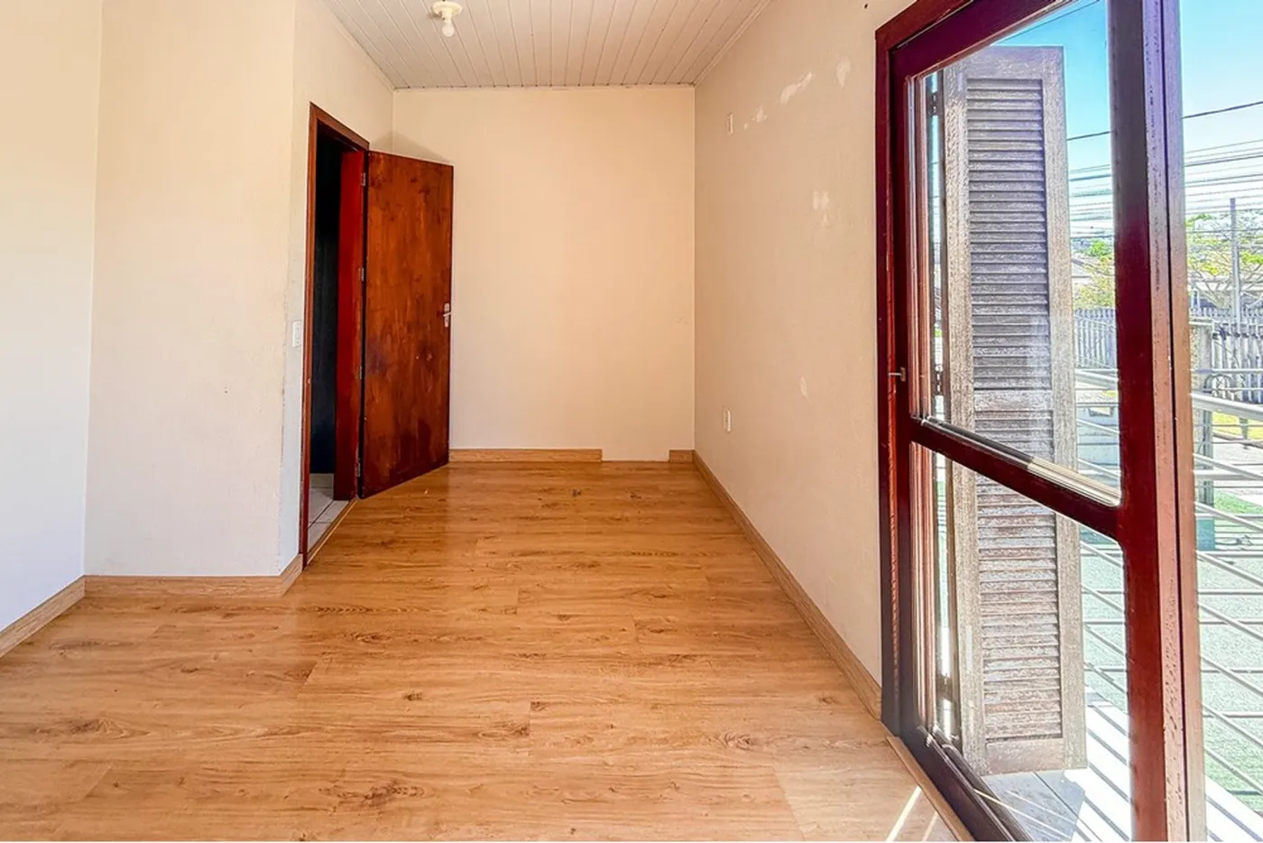 OSE 145 612651058-2 - REMAX Pillares Exclusividades