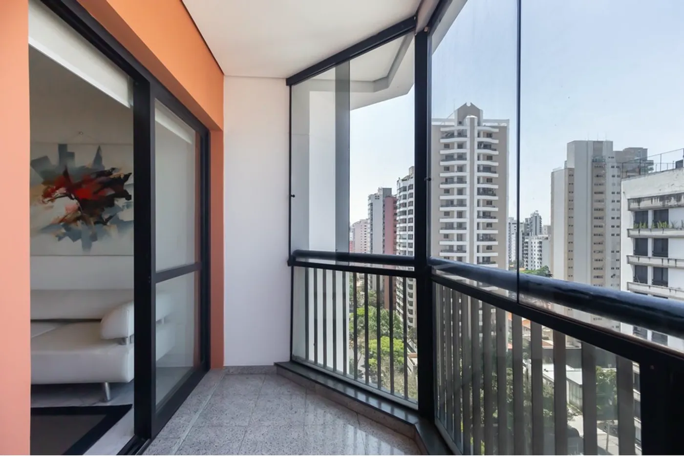 MDA 984 Apto 601721050-14 - REMAX Front Exclusividades