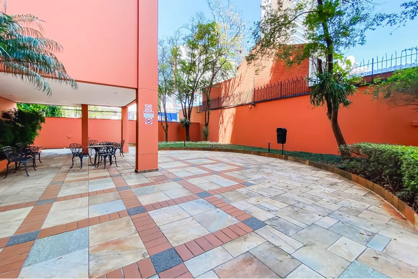 MDA 984 Apto 601721050-14 - REMAX Front Exclusividades
