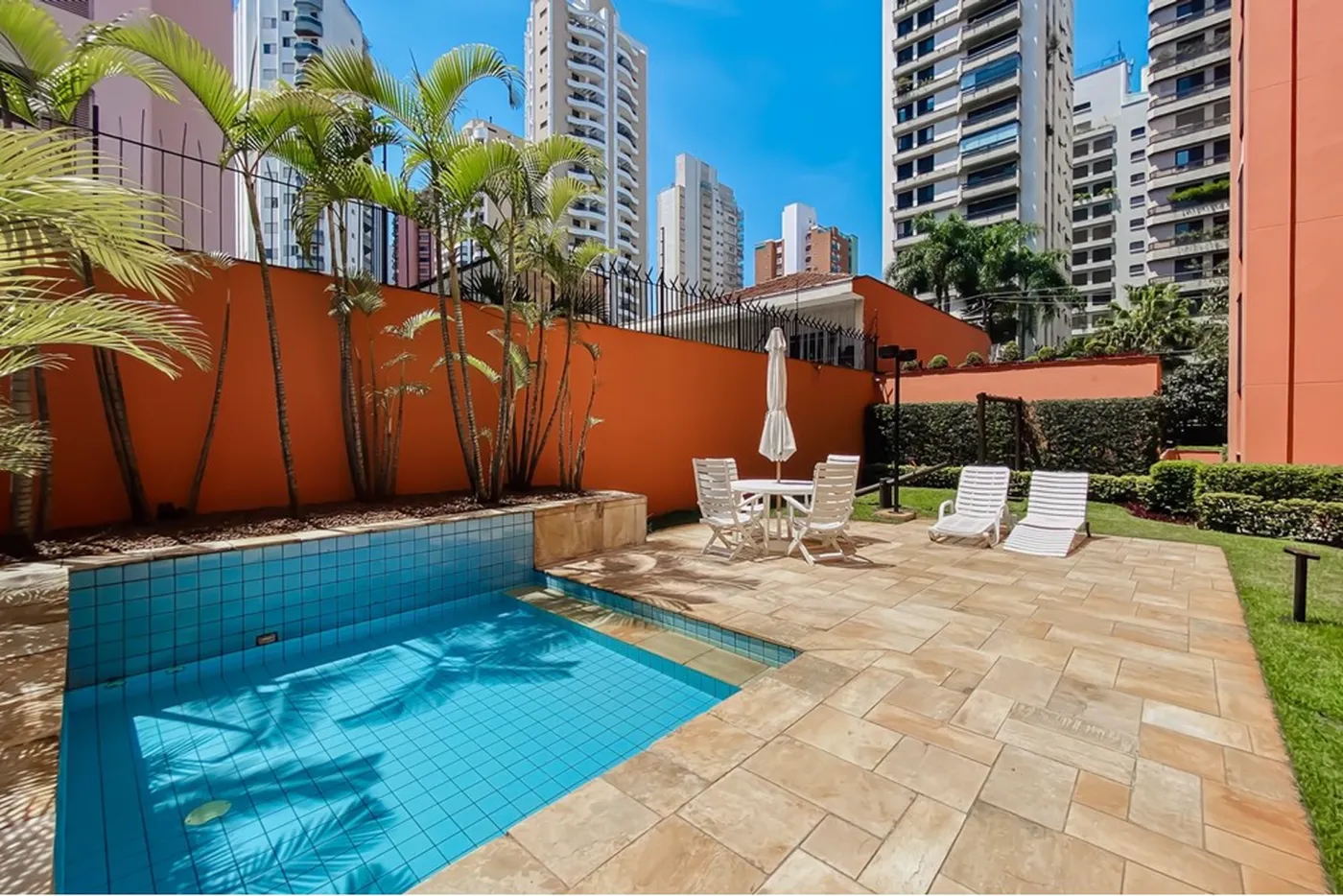 MDA 984 Apto 601721050-14 - REMAX Front Exclusividades