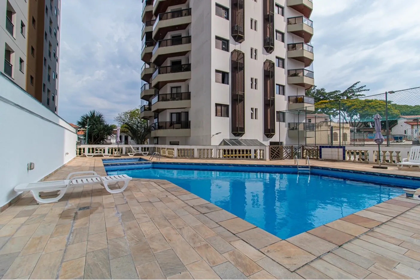 VRFM 202 Apto 601081096-7 - REMAX Lepex Exclusividades