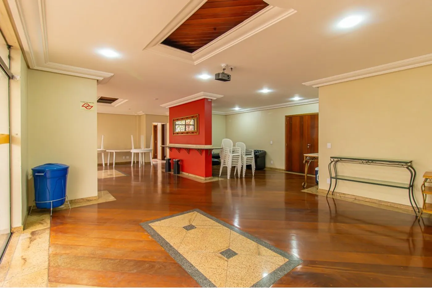 VRFM 202 Apto 601081096-7 - REMAX Lepex Exclusividades