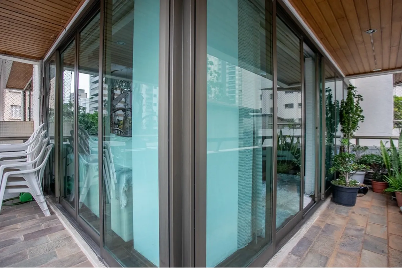 AU 26 Apto 601301067-20 - Remax Studio 76 Exclusividades