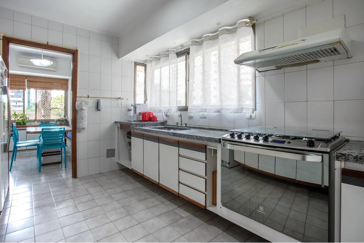AU 26 Apto 601301067-20 - Remax Studio 76 Exclusividades