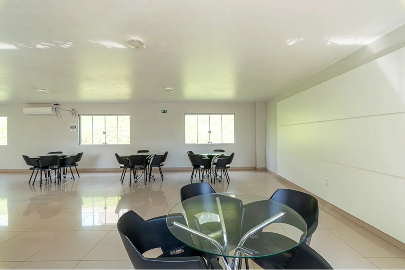 SJG 400 Apto 610241023-70 - REMAX 520 Exclusividades