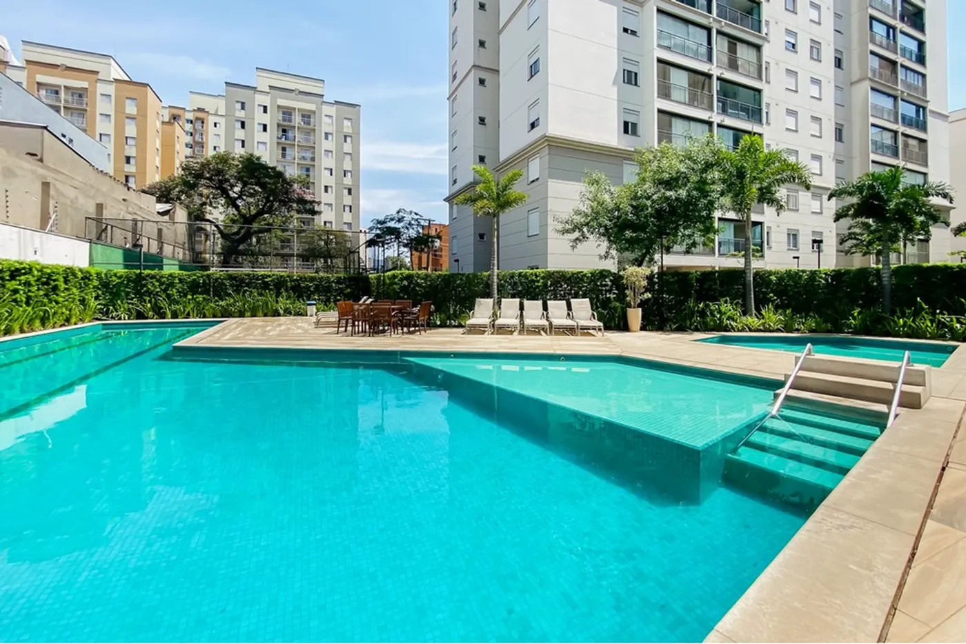 CAL 85 Apto 601811024-36 - REMAX HomeVision Exclusividades