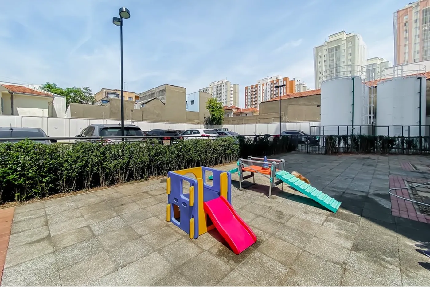 CAL 85 Apto 601811024-36 - REMAX HomeVision Exclusividades