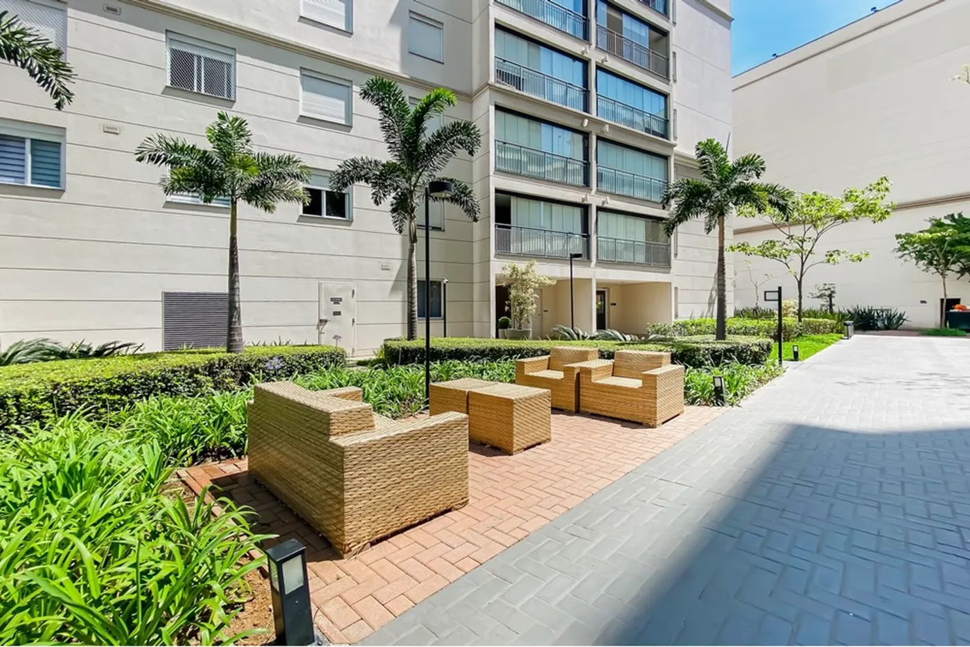 CAL 85 Apto 601811024-36 - REMAX HomeVision Exclusividades