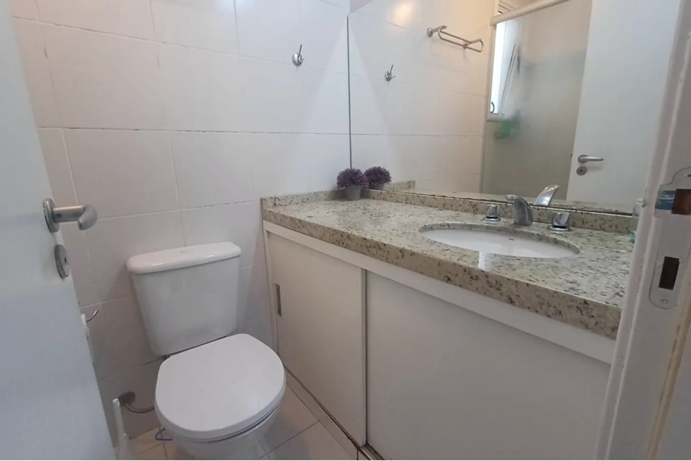 CRL 135 Apto 612541029-14 - REMAX Street Exclusividades