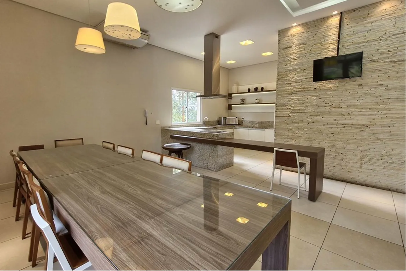 MJSDS 391 Apto 601361044-59 - REMAX Trio Exclusividades