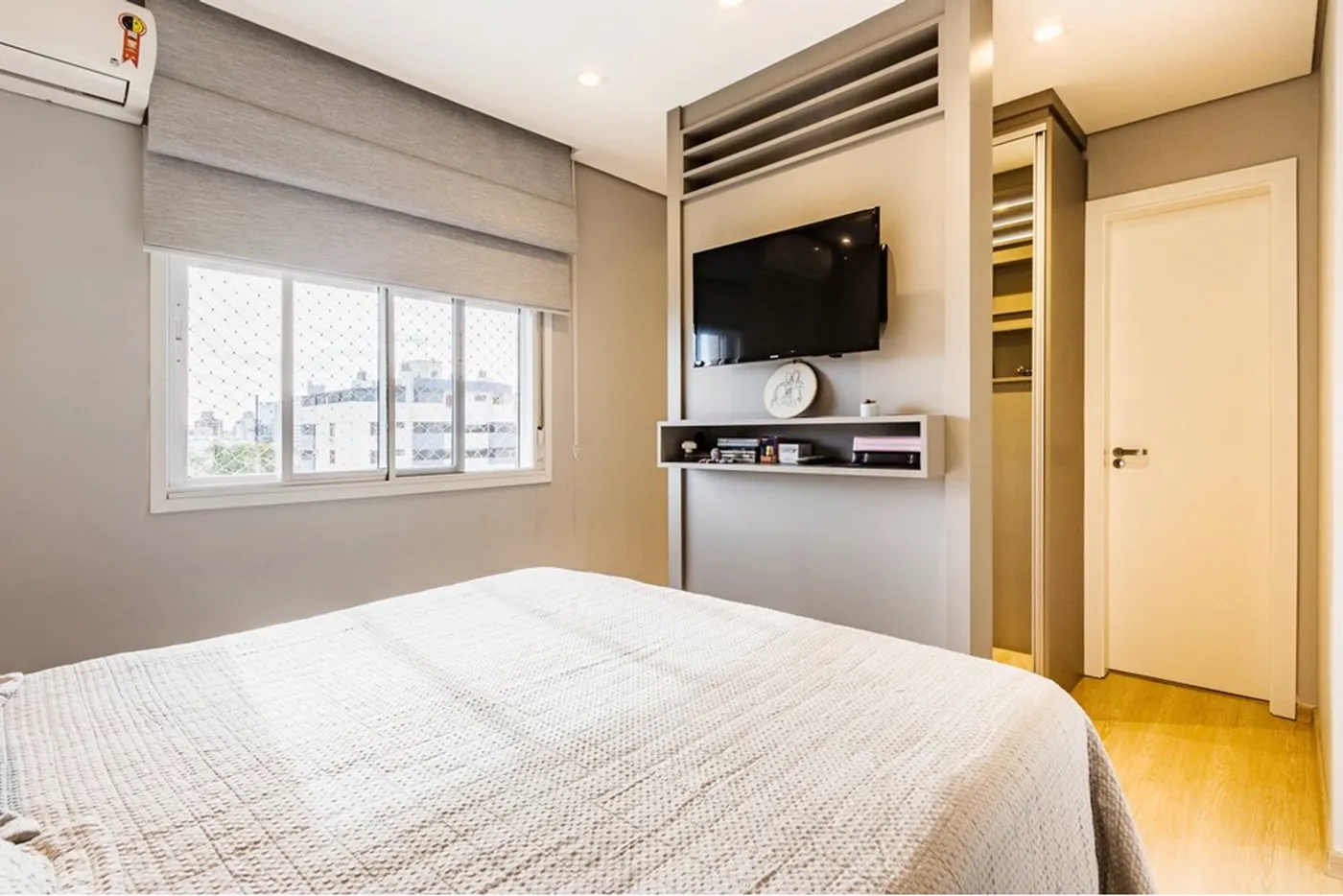 JISCJ 213 Apto 612511054-40 - REMAX Moderna Exclusividades