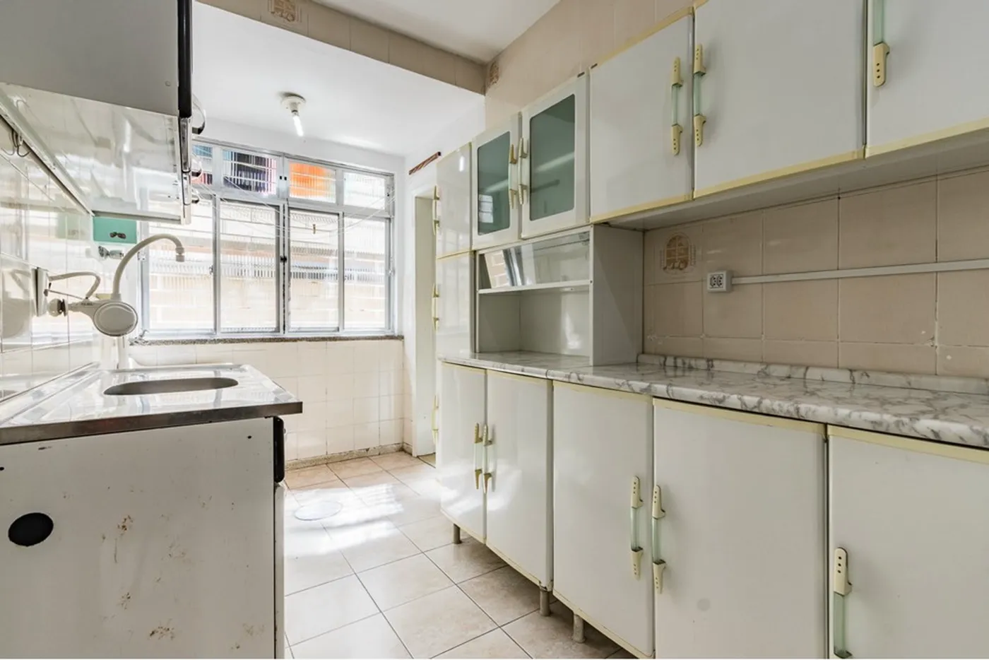 SSIDC 183 Apto 612511054-41 - REMAX Moderna Exclusividades