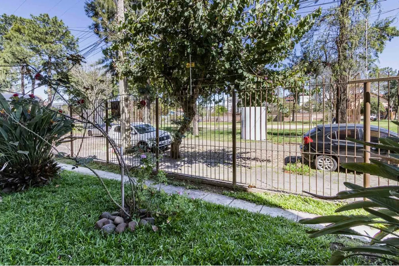 SSIDC 183 Apto 612511054-41 - REMAX Moderna Exclusividades
