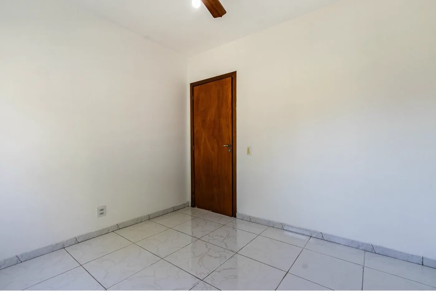 SSIDC 183 Apto 612511054-41 - REMAX Moderna Exclusividades