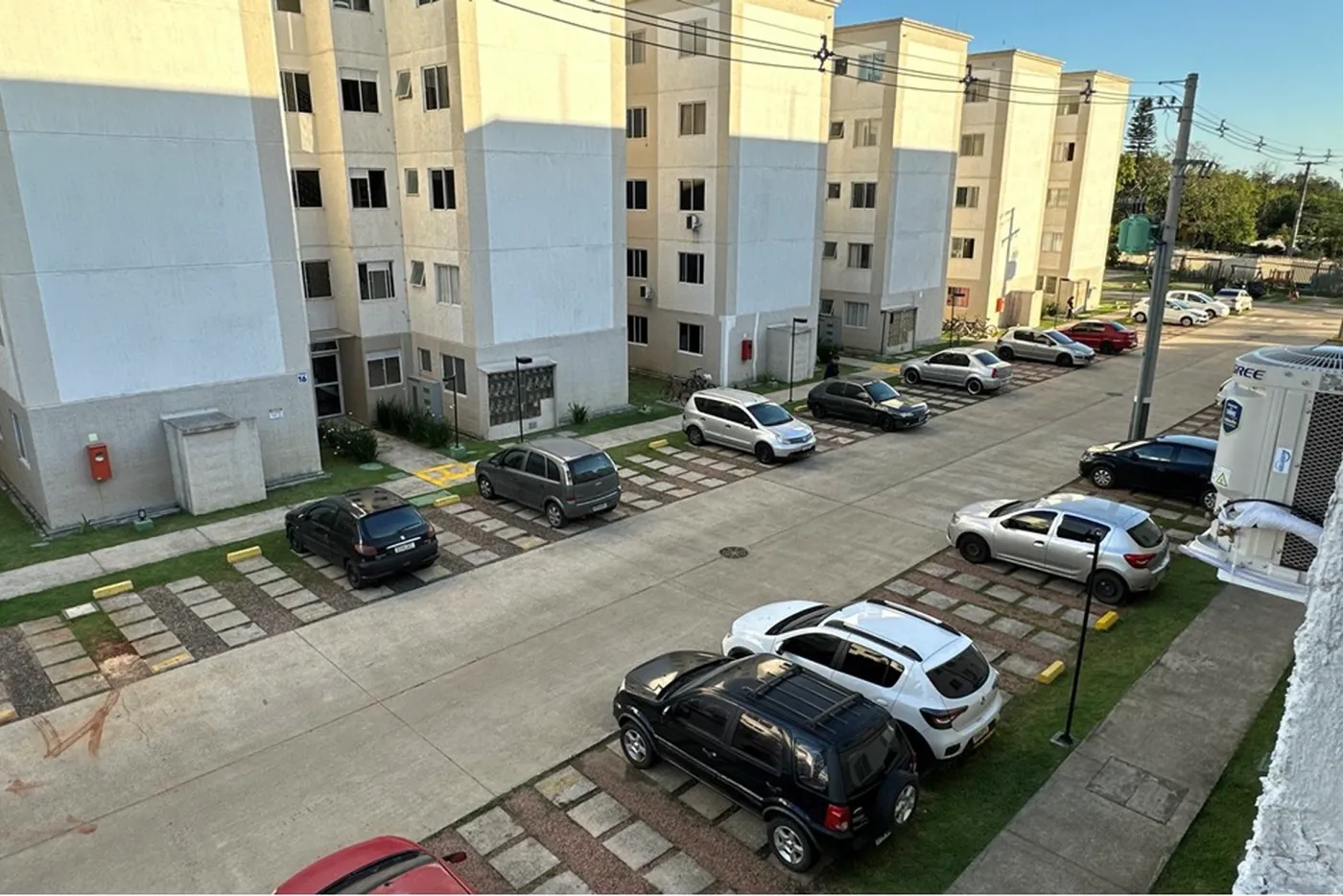 MGALR 263 Apto 610241034-21 - REMAX 520 Exclusividades