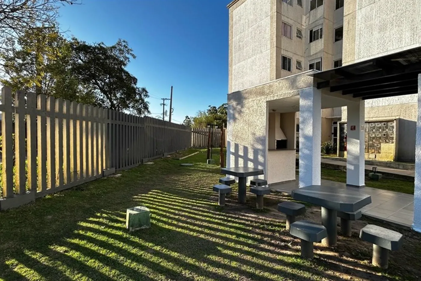 MGALR 263 Apto 610241034-21 - REMAX 520 Exclusividades