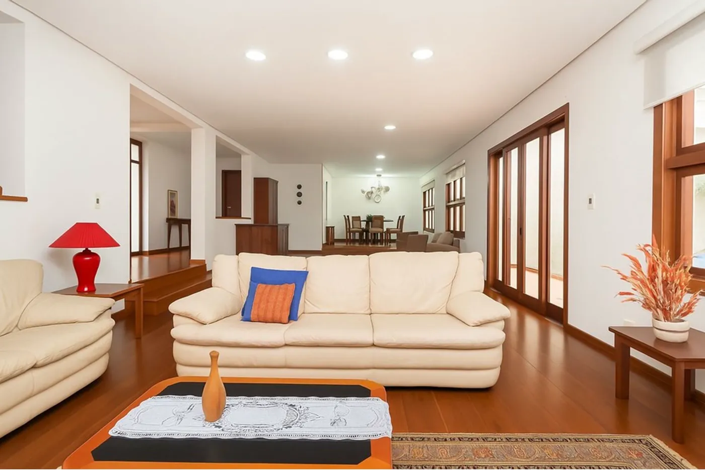 VISF 178 Casa 601371001-106 - REMAX Boutique Exclusividades