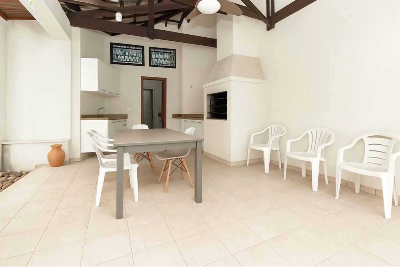VISF 178 Casa 601371001-106 - REMAX Boutique Exclusividades