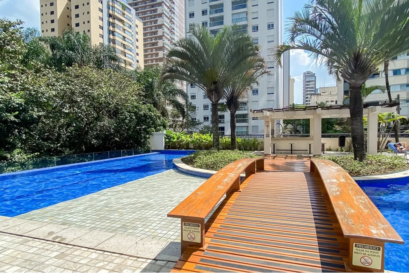 BP 114 Apto 601721006-102 - REMAX Front Exclusividades