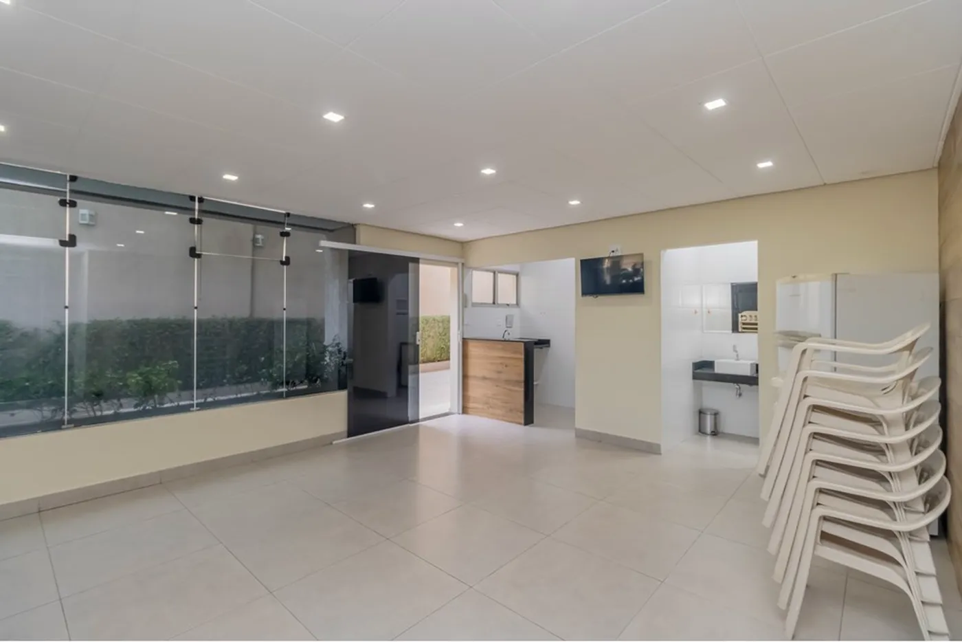 QDPJ 705 Apto 601811037-16 - REMAX HomeVision Exclusividades