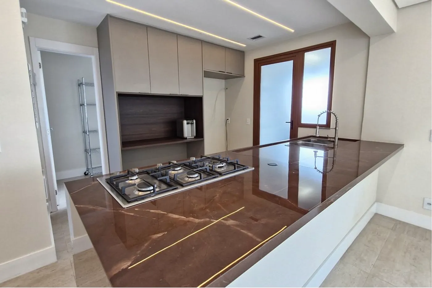 BNRJDS 502 Apto 601361045-20 - REMAX Trio Exclusividades