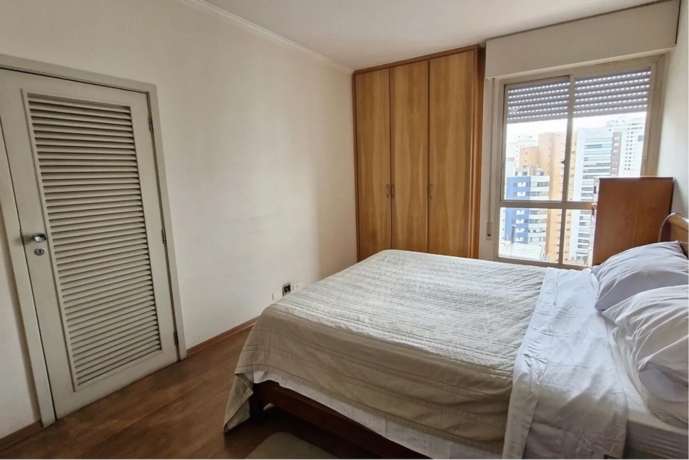 BC 569 Apto 601361053-41 - REMAX Trio Exclusividades