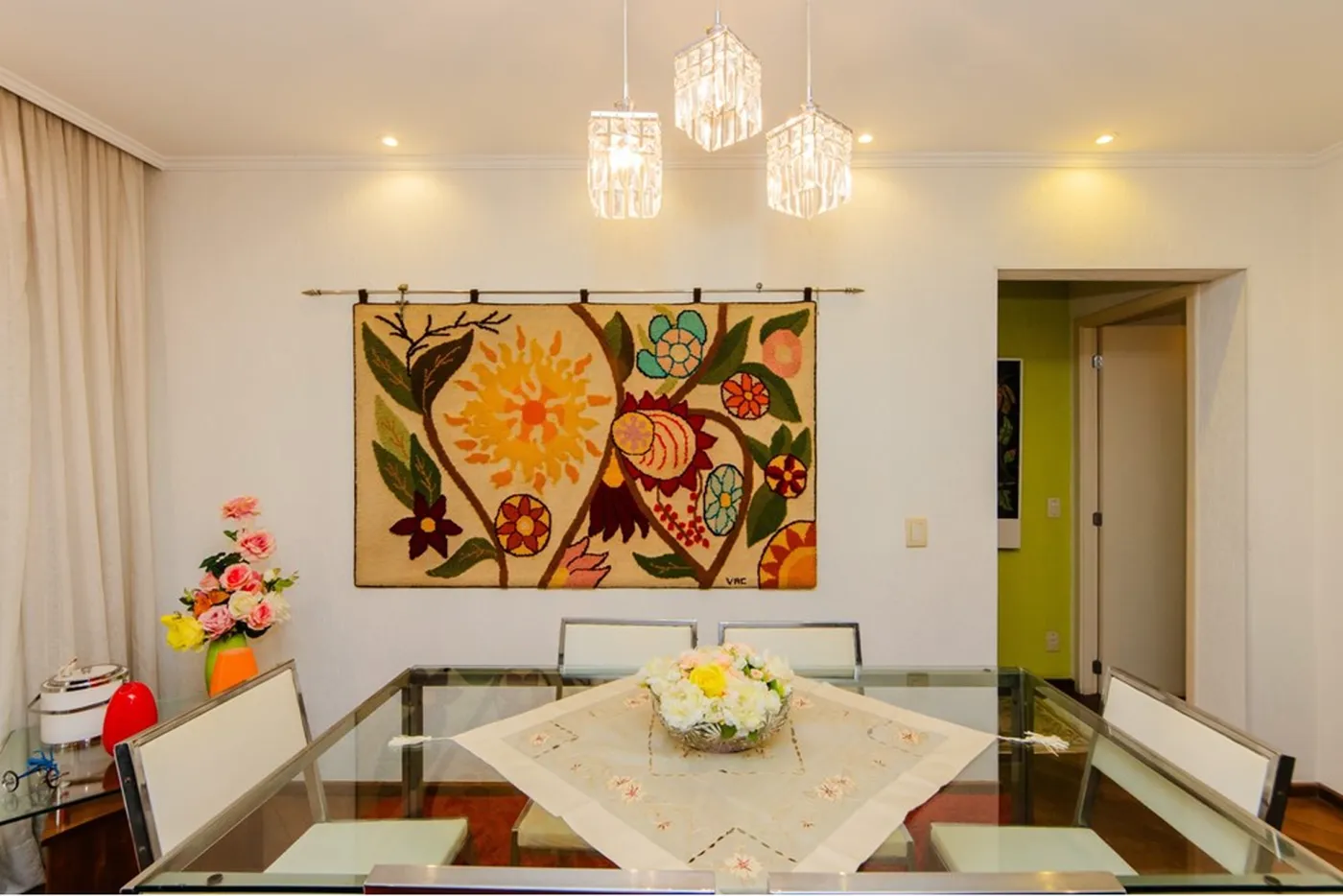 BDSMCS 285 Apto 602031012-62 - REMAX Classique Exclusividades
