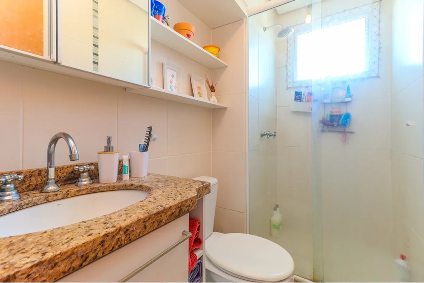 JIGDF 524 Apto 612511073-7 - REMAX Moderna Exclusividades