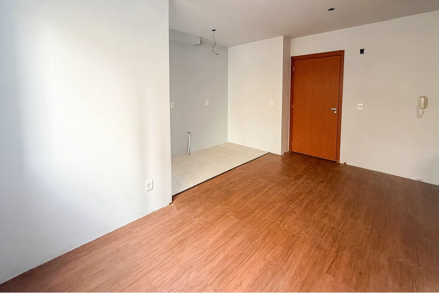 OCALN 105 Apto 612651033-99 - REMAX Pillares Exclusividades