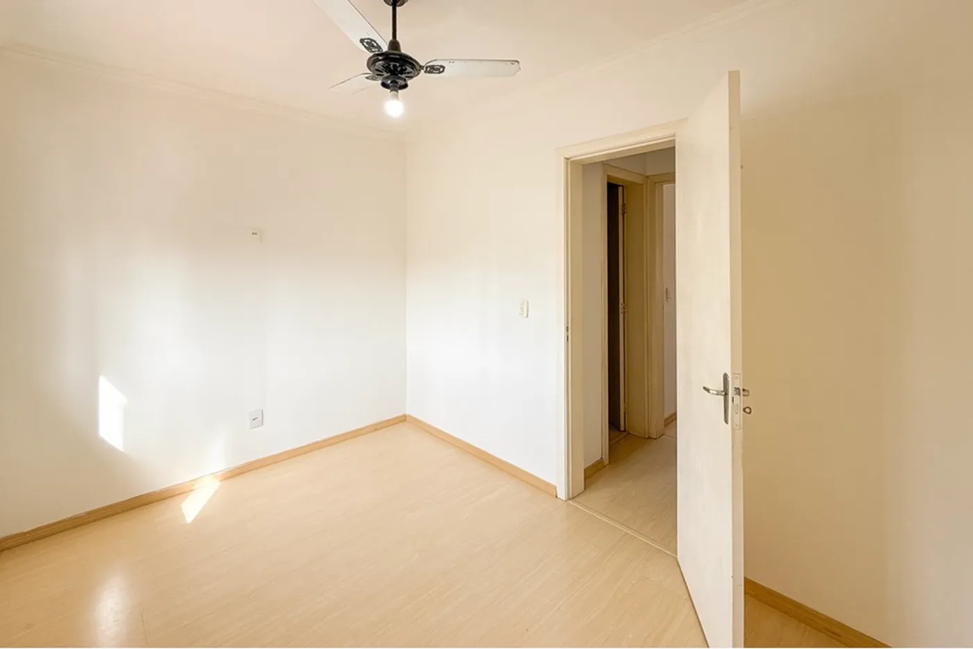 RBP 830 612651056-17 - REMAX Pillares Exclusividades