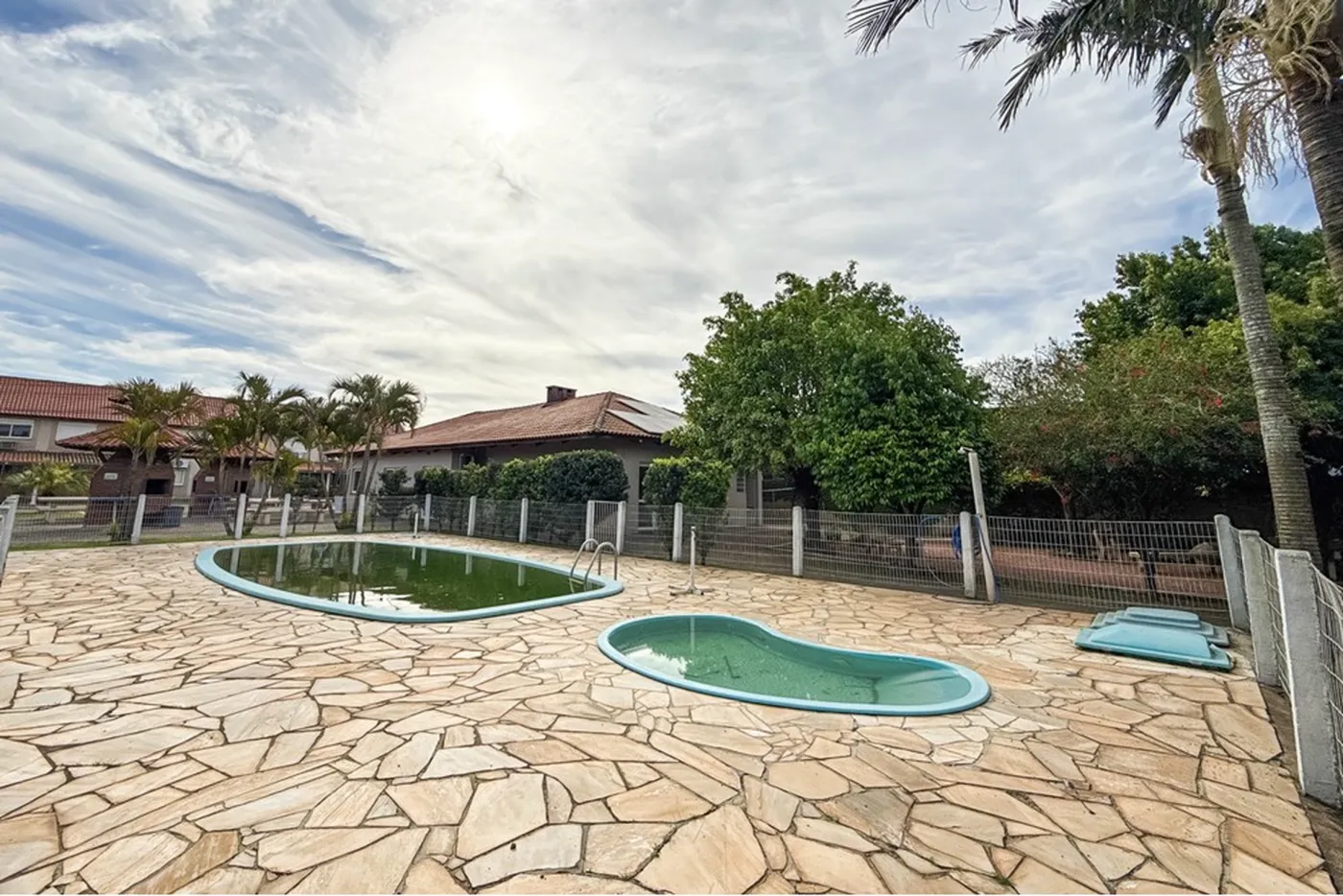 RBP 830 612651056-17 - REMAX Pillares Exclusividades