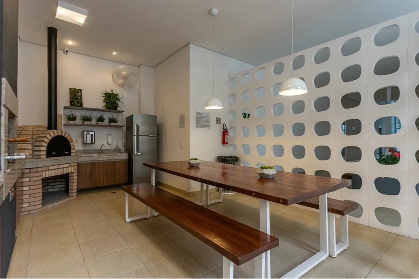 VMD 226 Apto 601301080-16 - Remax Studio 76 Exclusividades