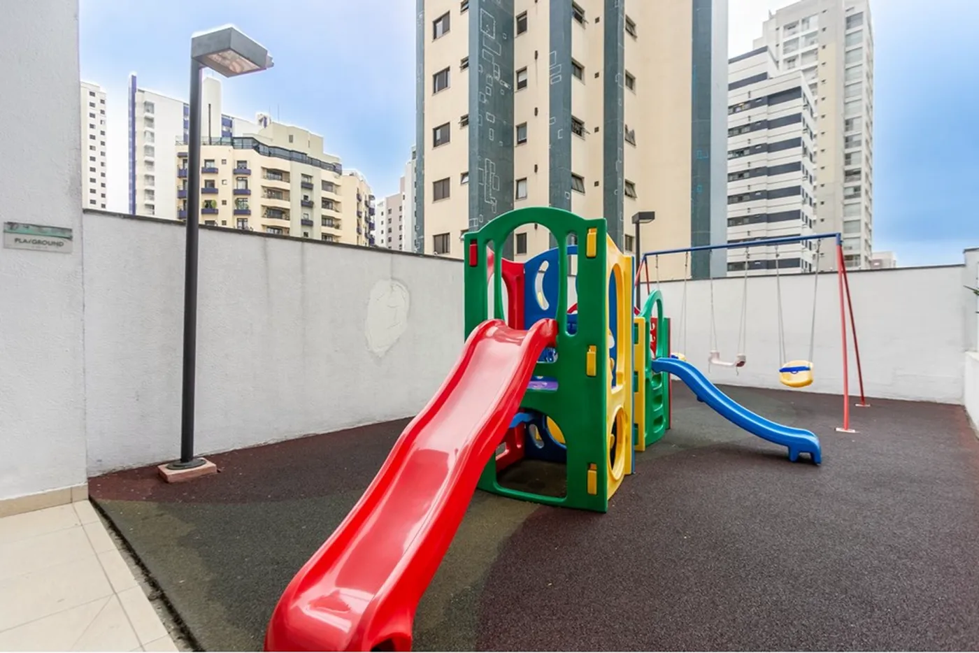 VMD 226 Apto 601301080-16 - Remax Studio 76 Exclusividades