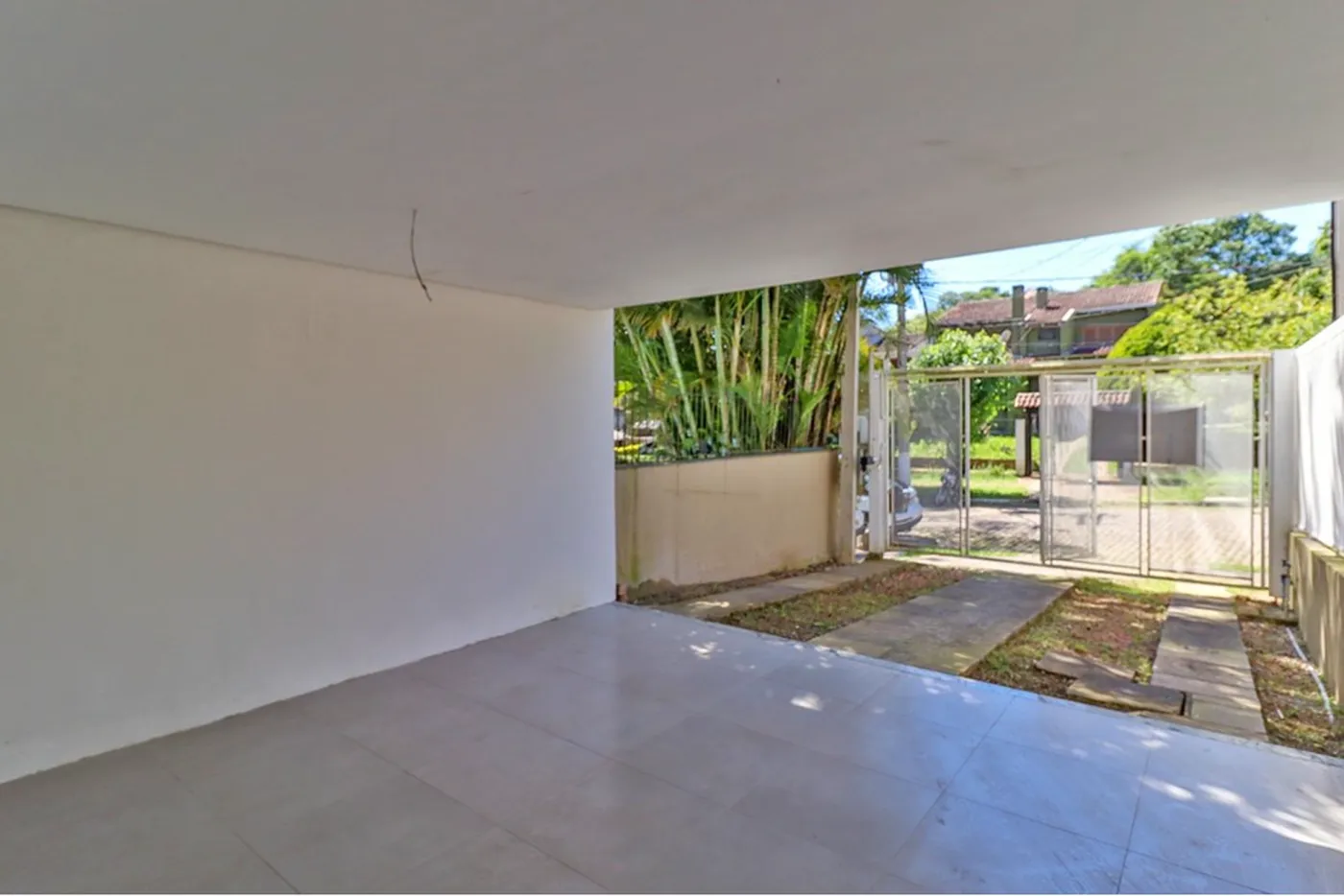 IAC 50 Casa 610101028-9 - REMAX Tri Exclusividades