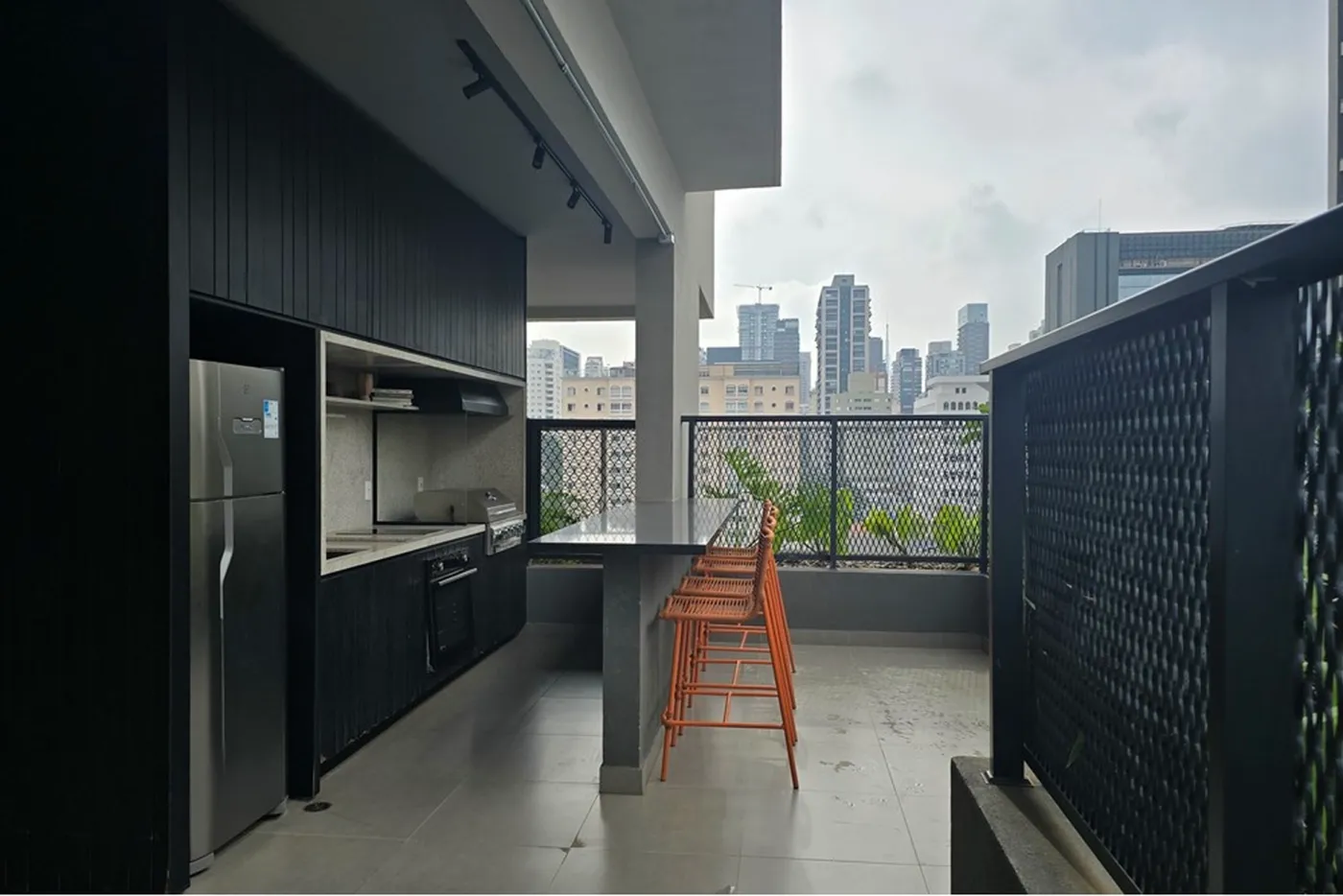 PFL 265 Apto 602191001-31 - Remax United Exclusividades