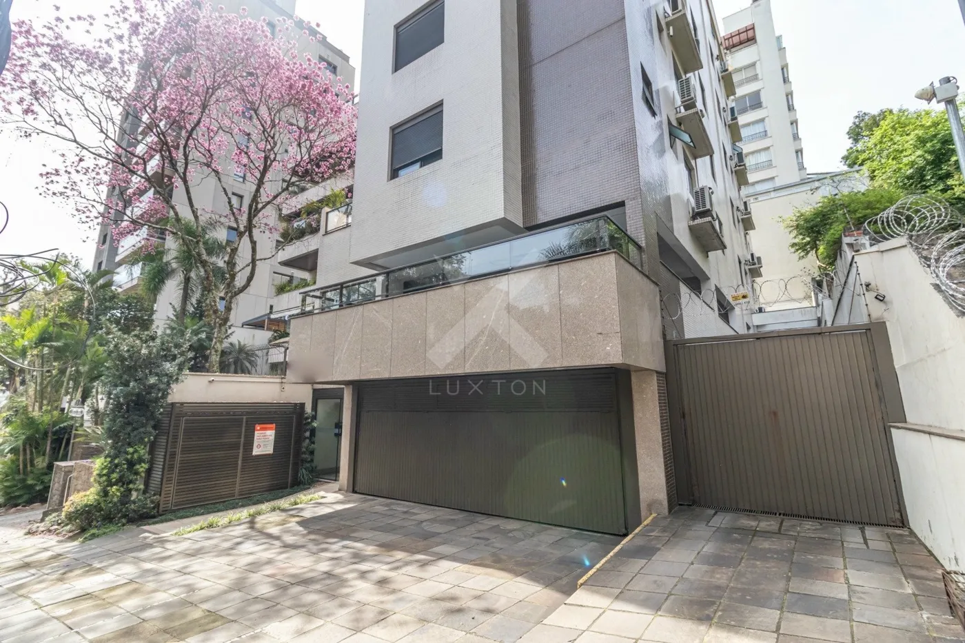 RBAA 130 Apto 37436 - Luxton Imóveis Exclusividades