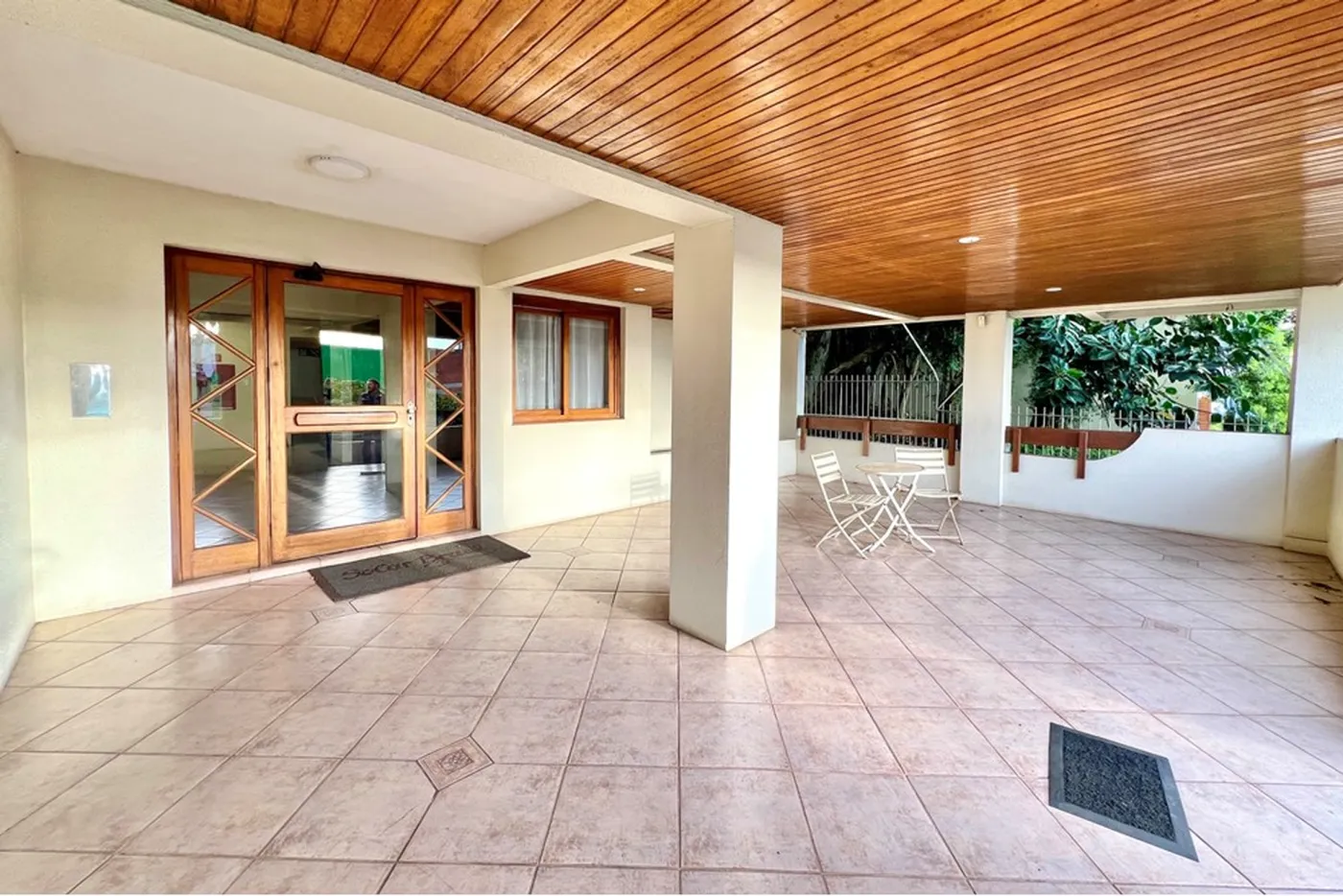 CB 1169 Apto 610241012-209 - REMAX 520 Exclusividades