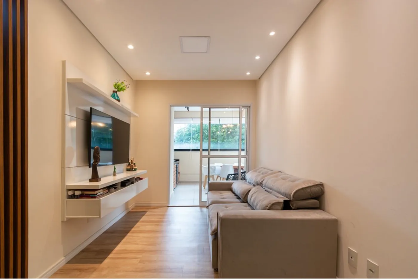 VMSC 1555 Apto 601131017-56 - REMAX Ares Exclusividades